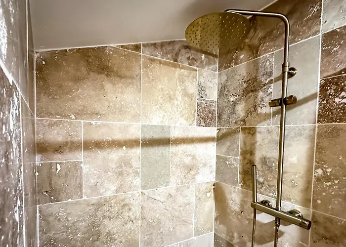 L'amaryllis, Romantique Jacuzzi Et Parking *