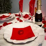 Love hotel L'amaryllis, Romantique Jacuzzi Et Parking