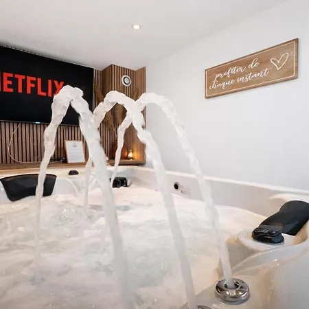 L'amaryllis, Romantique Jacuzzi Et Parking * Cintegabelle